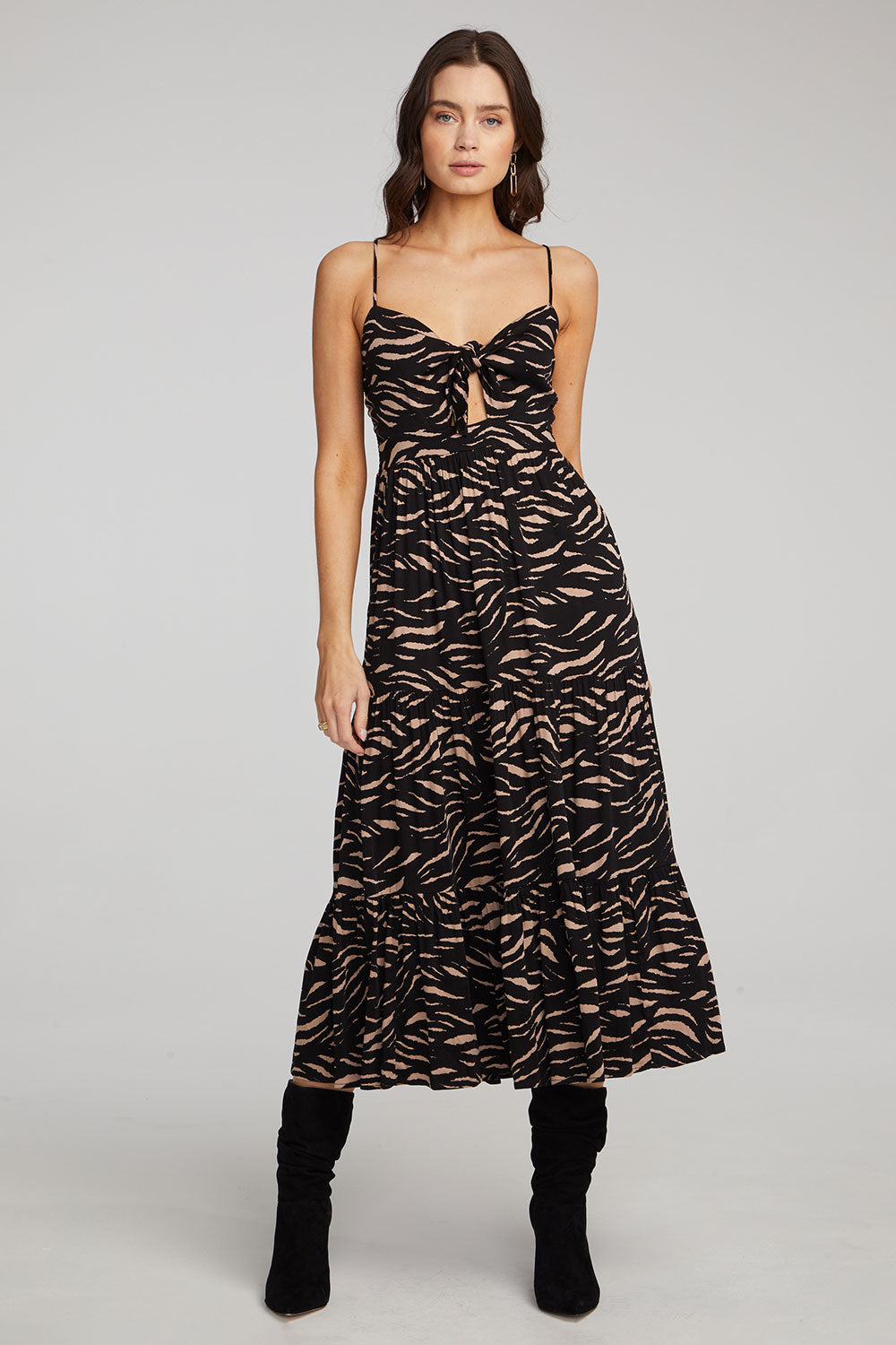 Saltwater Luxe Shali Midi Dress  Black Floral, Designed in the USA – Twang  & Pearl
