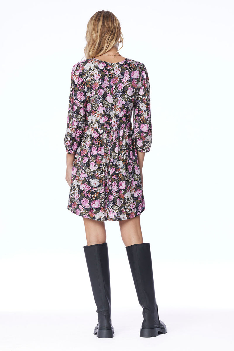 Floral Field - Saltwater Luxe